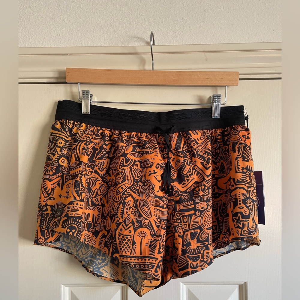 Janji 3” AFO Middle Short, Artist Series: Batik Amber, Large